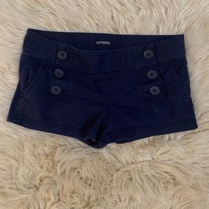 Shorts navy blue used in good condition, express brand